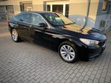 BMW 530d xDrive GT Aut. Leder Xenon PDC Sthzg Shzg - BMW 530 mit Diesel-Antrieb: Limousine