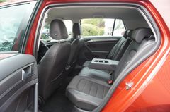 Fahrzeugabbildung Volkswagen Golf VII Lim. BMT Navi Tempo DSG Massage Kamera