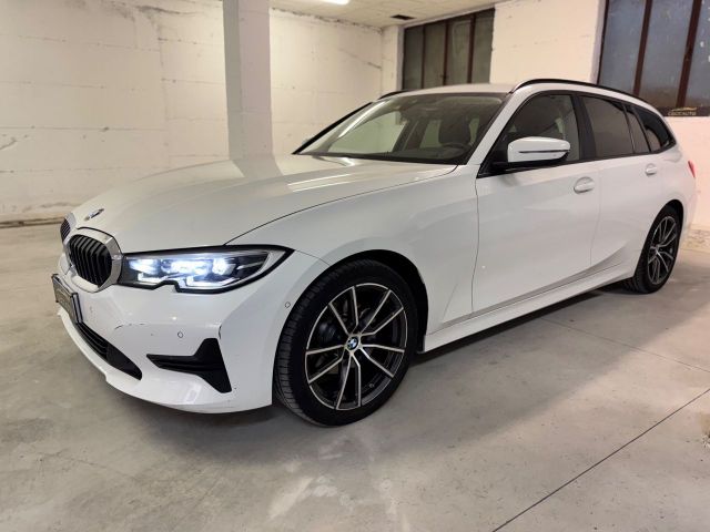 BMW 320d Xdrive Touring Business Advantage aut.