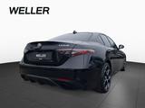 Alfa Romeo Giulia 2.0 Turbo AT8-Q4 Veloce Pano Matrix ACC - Alfa Romeo in Bielefeld