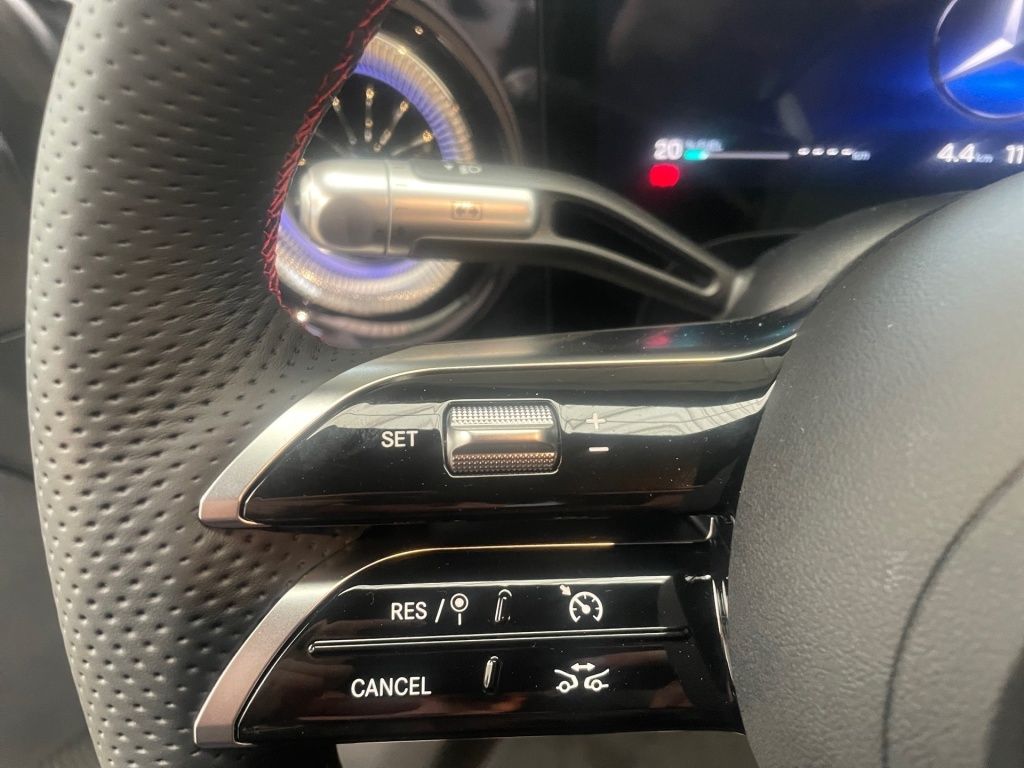 Fahrzeugabbildung Mercedes-Benz CLA 180 ++AMG-LINE+AHK+MULTIBEAM+WINTER-PAKET++