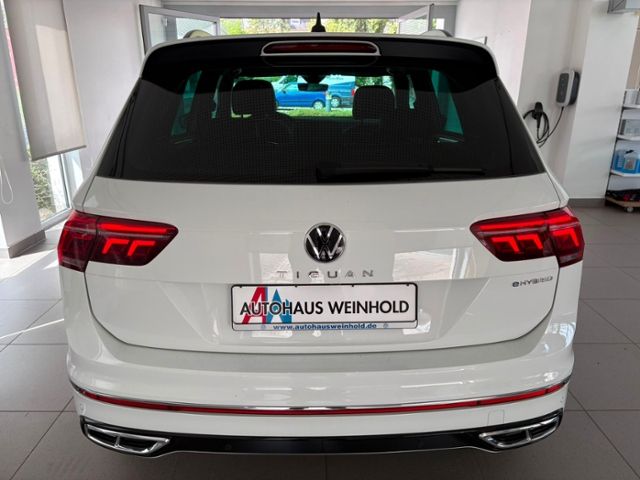 Tiguan  R-Line eHybrid MATRIX NAV APP KAM HUD