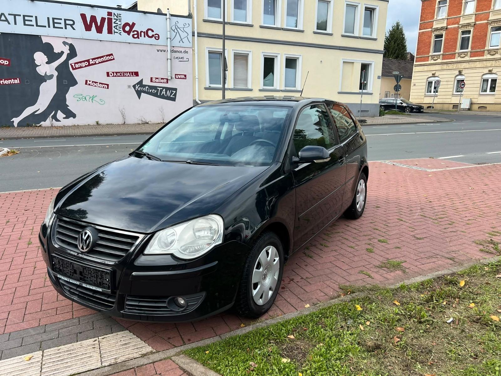 Volkswagen Polo IV Trendline*2.Hand*TÜV NEU*SHZ*KLIMA*TOP