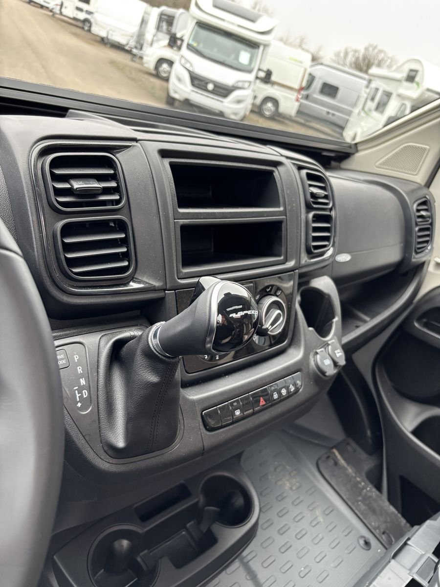 Fahrzeugabbildung Karmann Davis Lifestyle DA 590 LS Panorama + Automatik