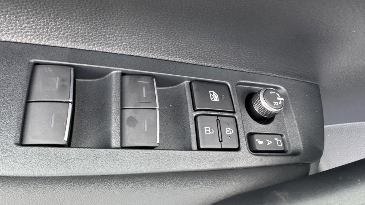 Suzuki Swace 1.8 Hybrid Comfort + NAV+SHZ+LHZ+RFS+ACC