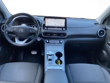 Hyundai Kona Elektro Trend 64 kWh OBC+Kam.+Navi+SHZ+ACC