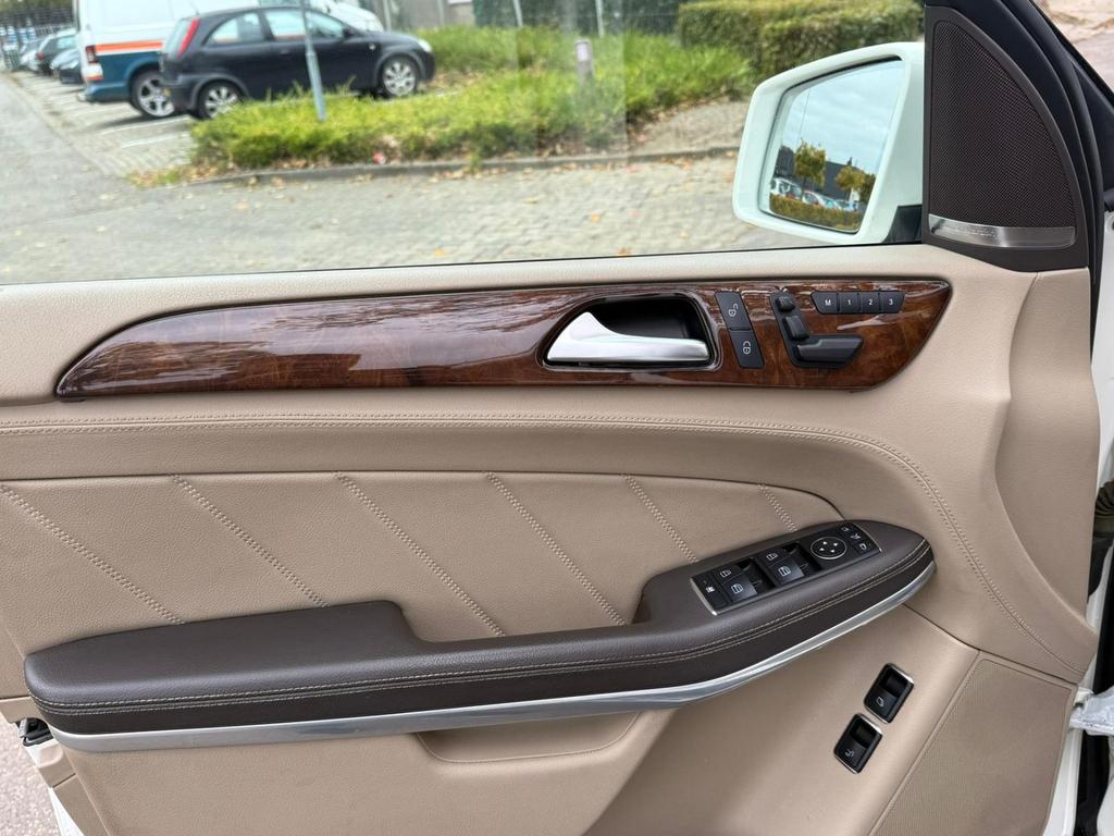 Mercedes-Benz GL 500