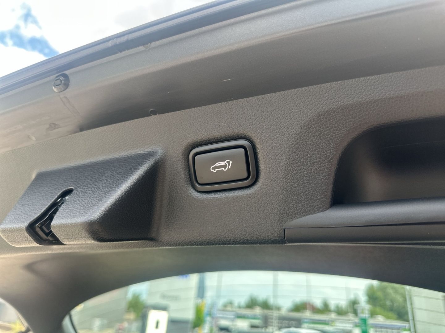 Fahrzeugabbildung Kia XCeed Spirit 1.6 CRDI Mild Hybrid 48V +Navi+Digi