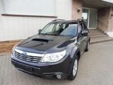 Subaru Forester Comfort 4x4 Euro 5 - Subaru Forester aus 2011 mit Diesel-Antrieb