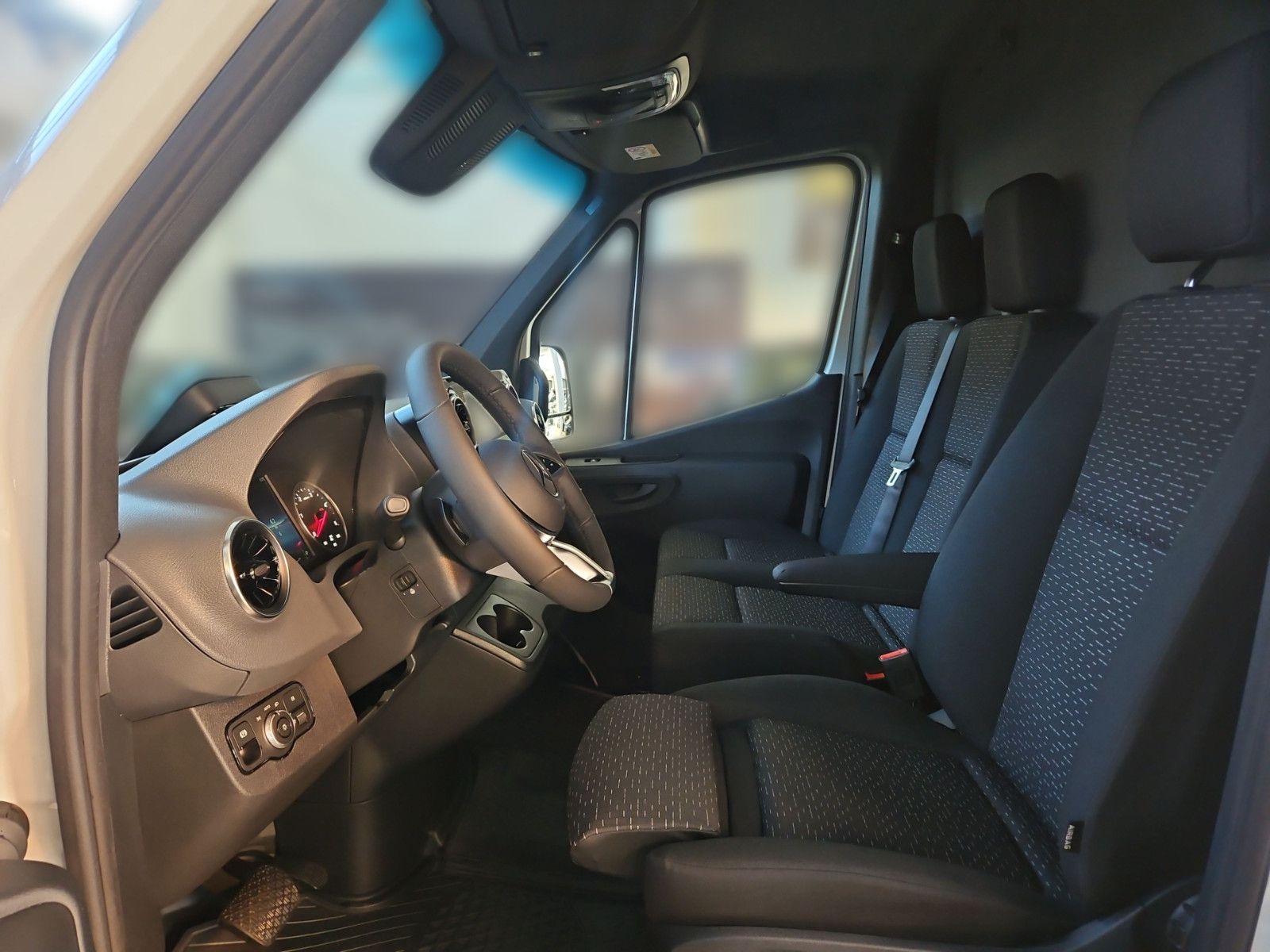 Fahrzeugabbildung Mercedes-Benz Sprinter 319 Kasten SELECT L3H2 LED SHZ RFK AHK