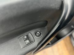 RENAULT Kangoo DELUXE / 2.HD / AUTOMATIK/ 75.tKM /NAVI RENAULT Kangoo DELUXE / 2.HD / AUTOMATIK/ 75.tKM /NAVI