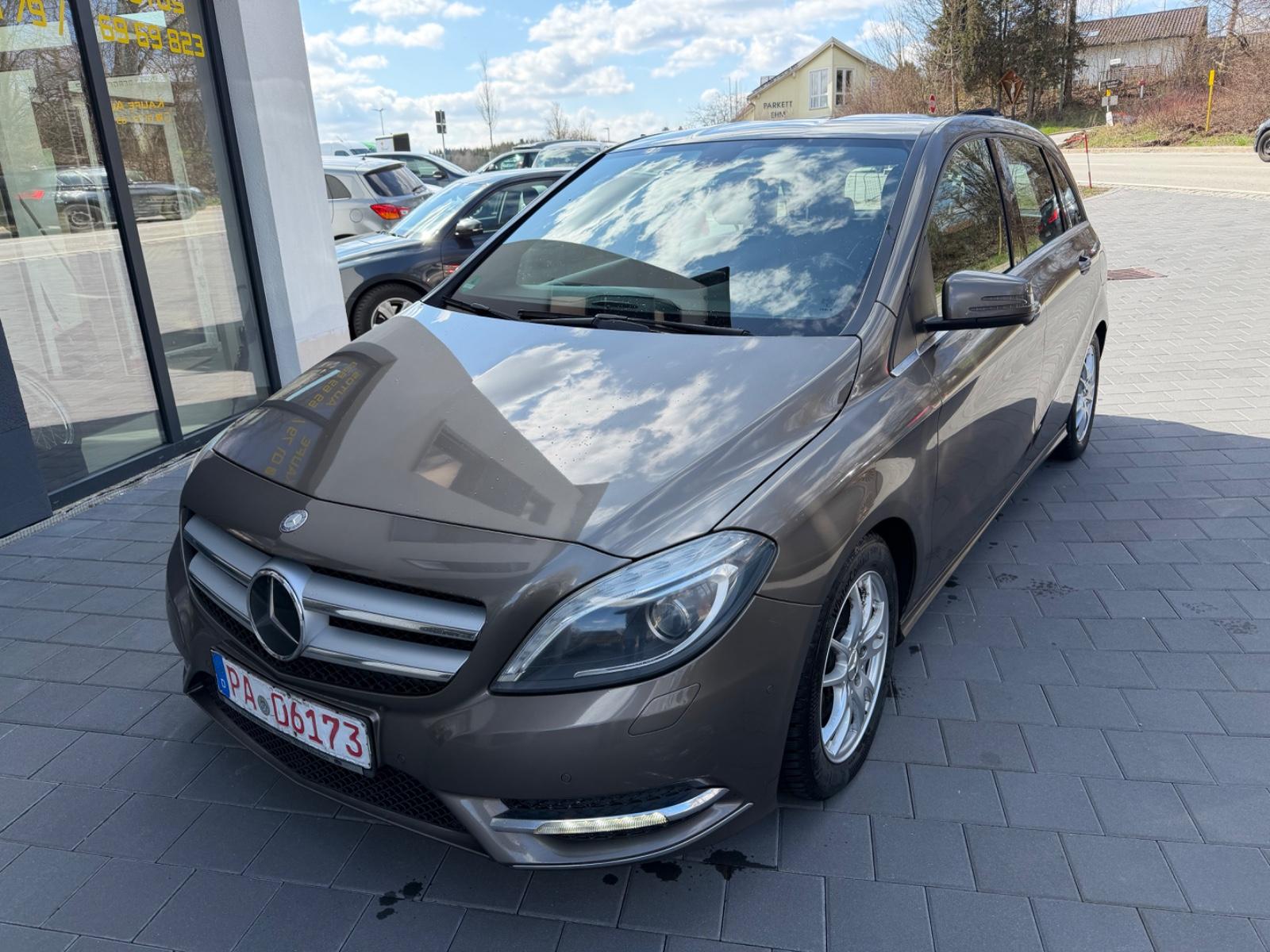 Mercedes-Benz B 200 B B 200 CDI
