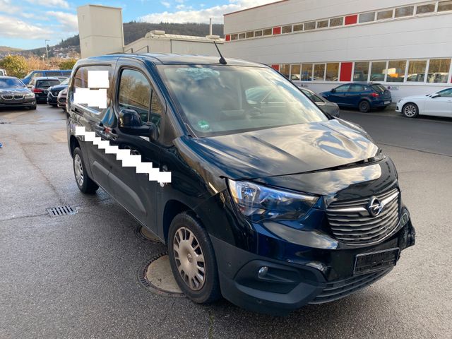 Opel Combo E Cargo Edition erhöhte Nutzlast Unfall