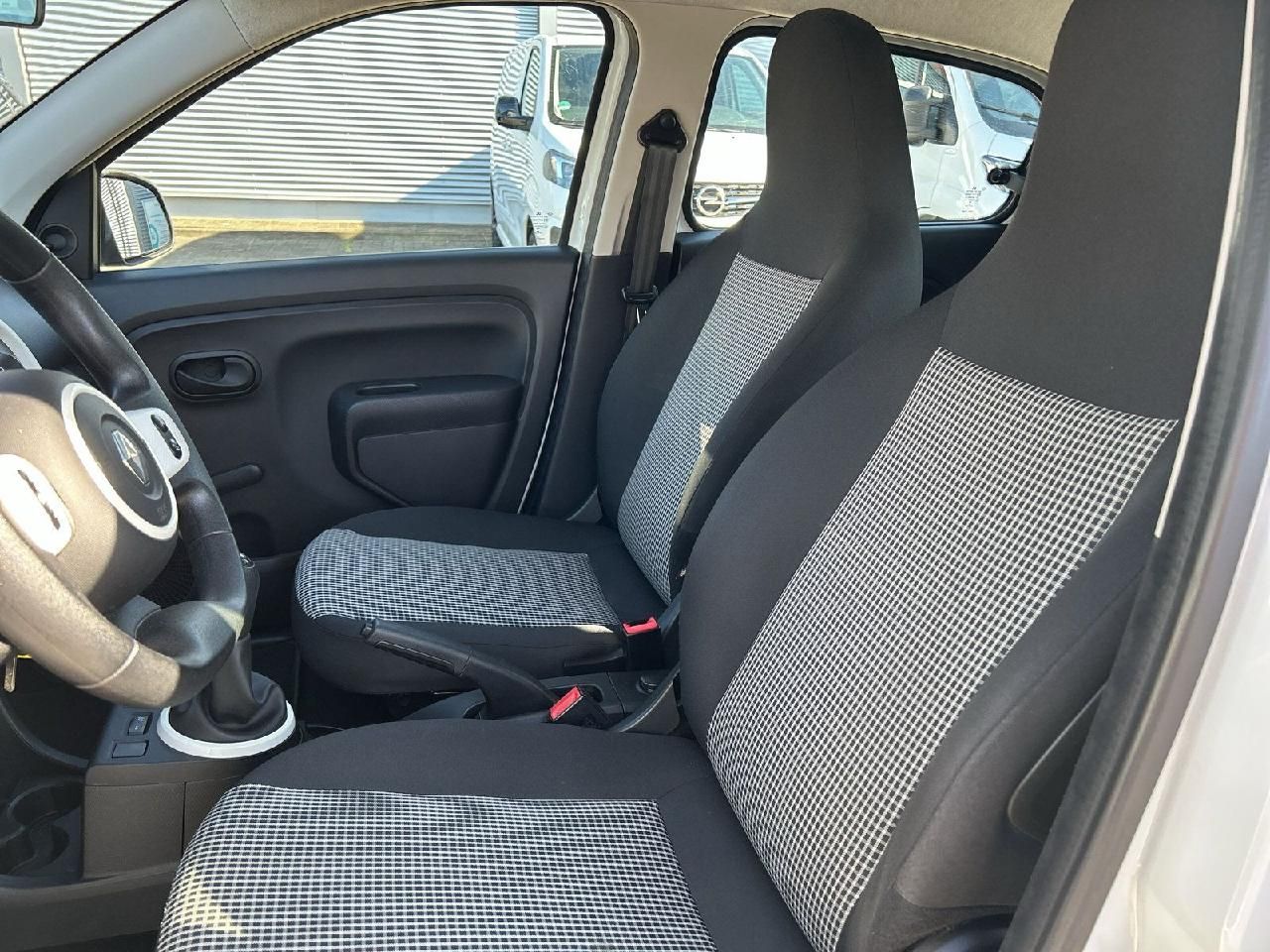 Fahrzeugabbildung Renault Twingo Expression