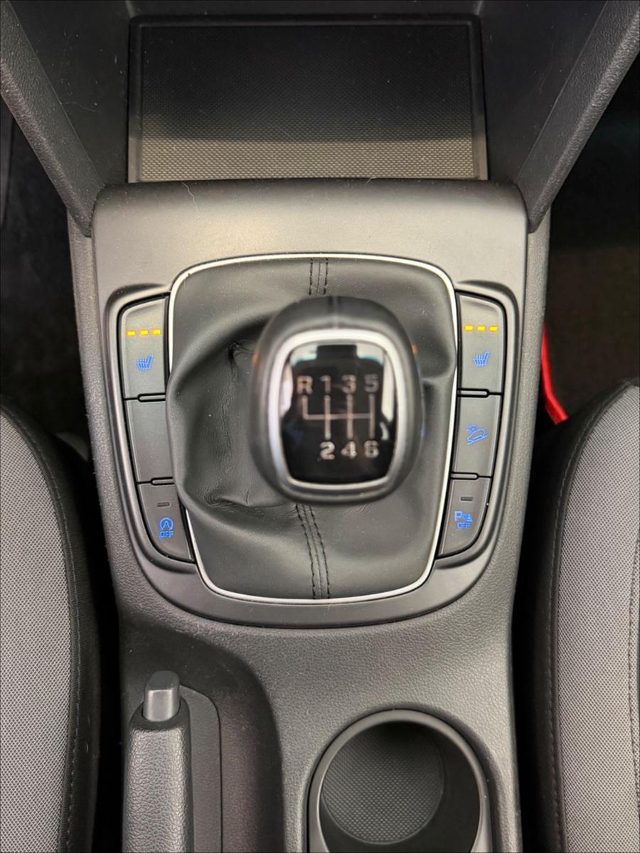 Hyundai Kona Trend 2WD/KAMERA/CARPLAY/SHZ/INSPK NEU