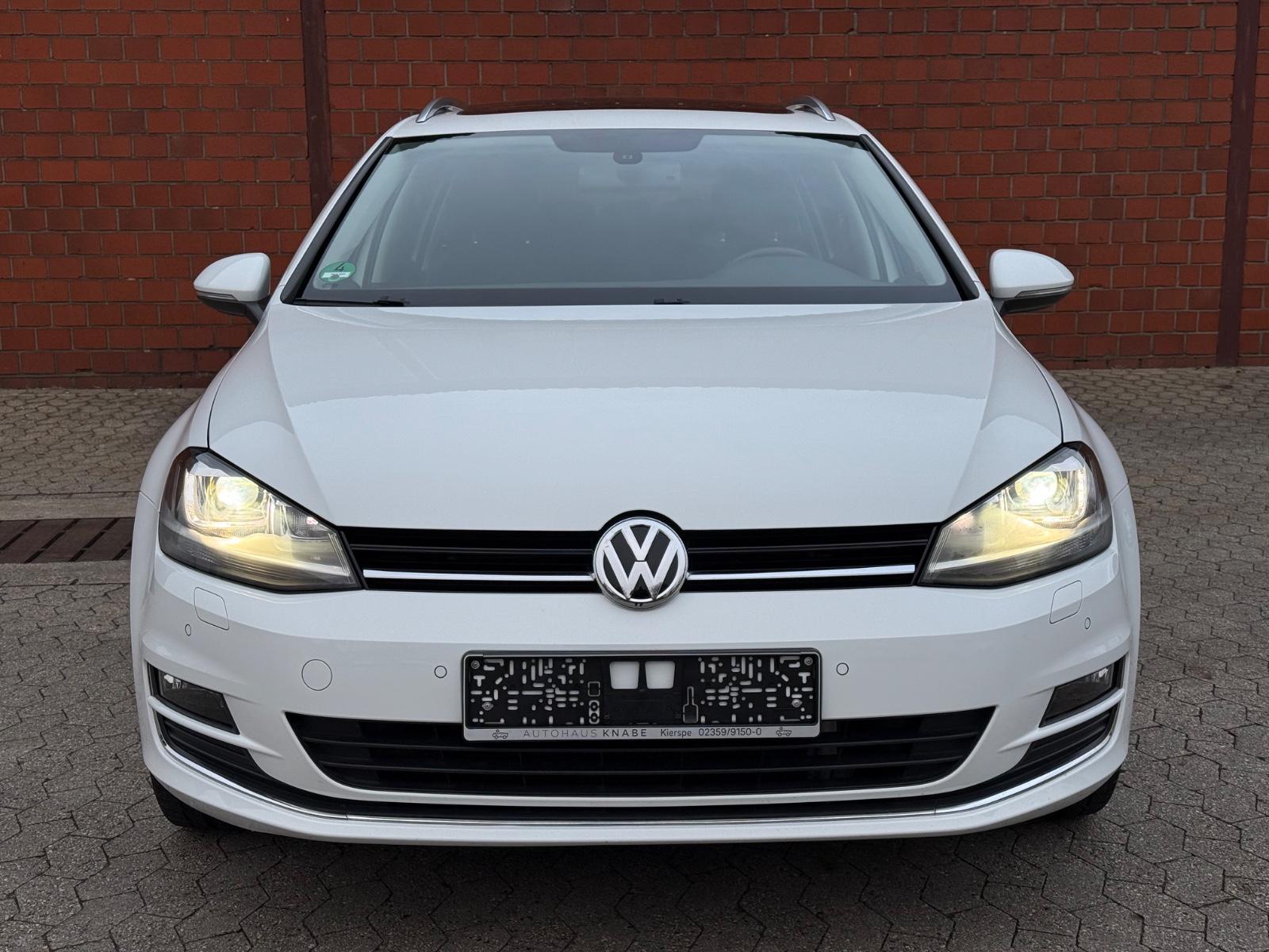 Volkswagen Golf VII Variant Highline BMT*Pano*SHZ*LED*SHZ