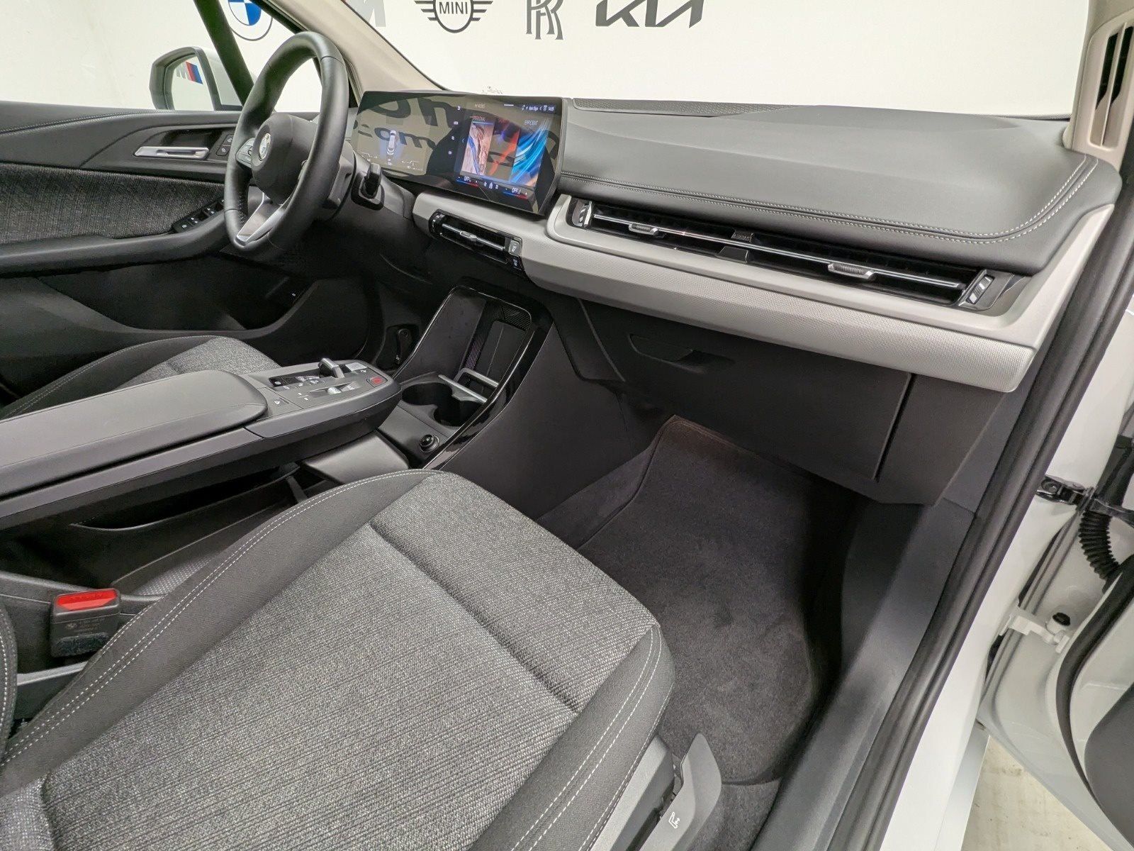BMW 220 Active Tourer - Bild 6