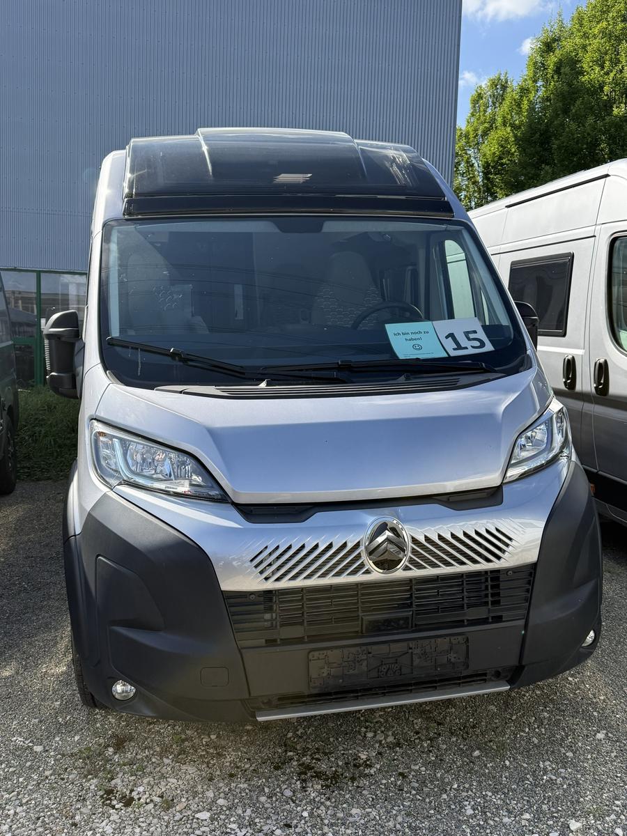 Clever Runner 636 Citroen Hagelschaden LP: 72000€