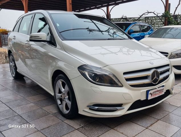 Mercedes-Benz Mercedes-benz B 200 B 220 CDI Automatic Premium