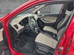 Fahrzeugabbildung i20 blue Trend Apple CarPlay Android Auto SHZ Le