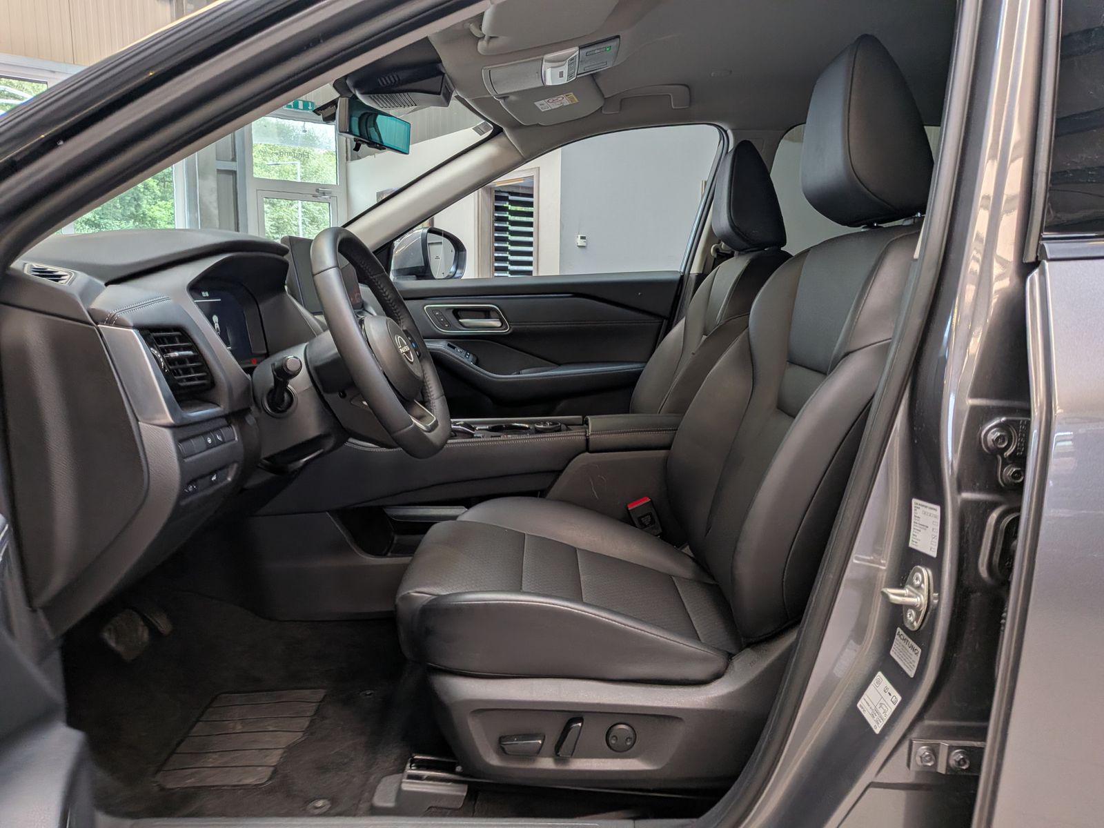 Fahrzeugabbildung Nissan X-Trail 1.5 e-Power e-4 Tekna Bose HUD LED+ 20"