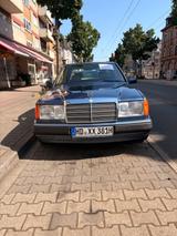 Mercedes-Benz E 300 - gebrauchte Mercedes-Benz E 300 aus dem Jahr 1990