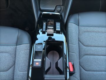 Citroën C4 Elektro C-Series 136 HUD+LED+Navi+SHZ+RFK