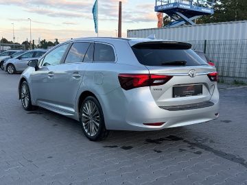 Toyota Avensis - 7