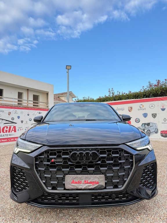 Image of Audi Q3