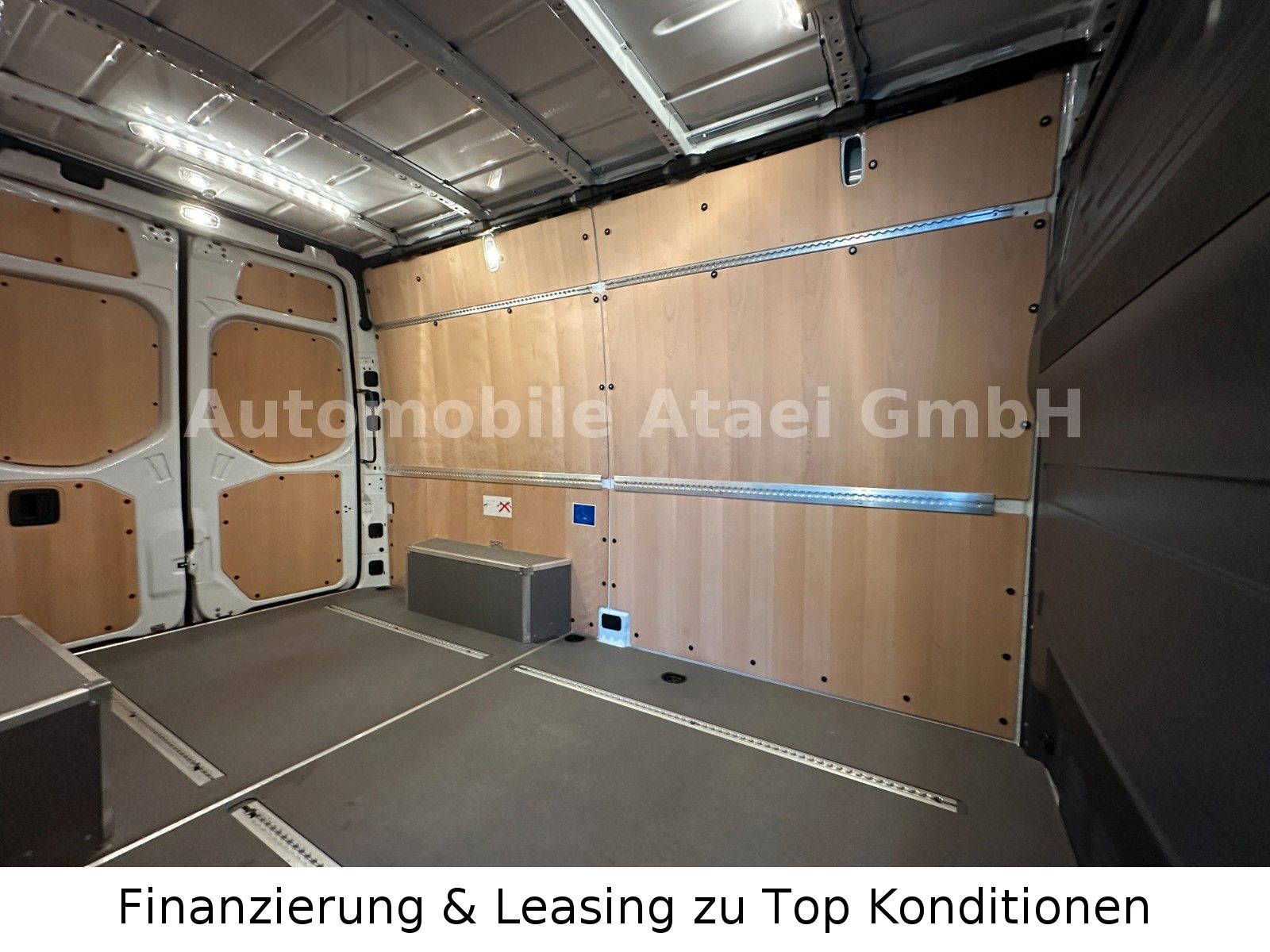 Fahrzeugabbildung Mercedes-Benz Sprinter 317 NAVI+ 360° KAMERA+ SITZHEIZ. (4147)