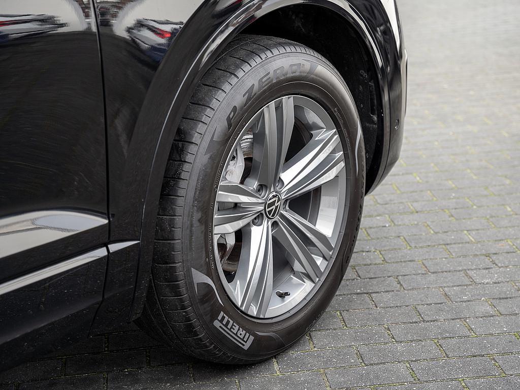 Volkswagen Touareg 3.0 TDI R-Line 4M AHK KAM LUFT GRA PDC
