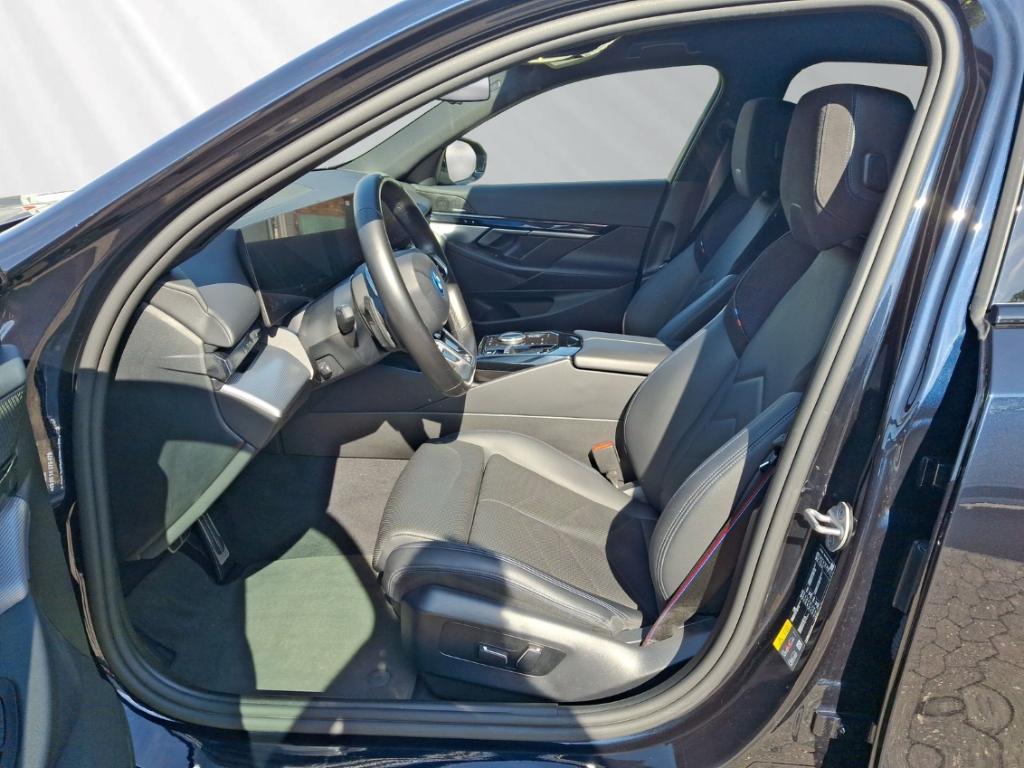 BMW 530 e Limousine M-Sport Pro Autobahnassistent