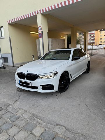 BMW 530e iPerformance - M-Sportpaket - Exk...