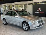 Mercedes-Benz C 180 Kompressor Automatik Bi-Xenon Leder TÜV 26 - gebrauchte Mercedes-Benz C 180 aus dem Jahr 2002