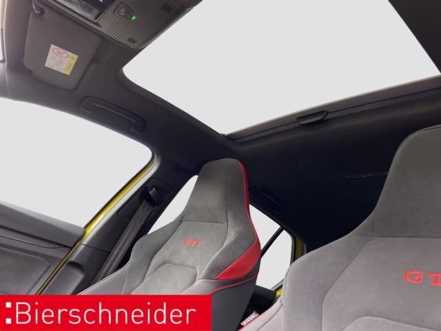 Volkswagen Golf 8 GTI 2.0 TSI DSG Clubsport 19 DCC PANO MAT, миниатюра 17