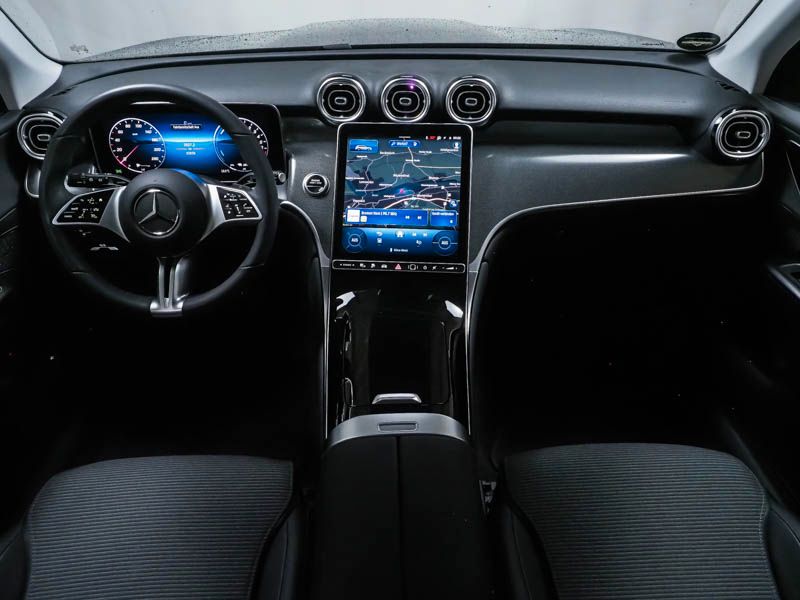 Fahrzeugabbildung Mercedes-Benz GLC 300 e 4M Avantgarde AHK+Keyless+Totw+Memory