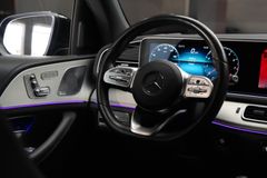 MERCEDES-BENZ GLE 450 AMG 4Matic*STANDH*2.HAND*BURM*360°HEADUP