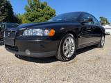 Volvo S60 Lim. 2.4 Kinetic*LEDER*KLIMAAUTO*ALU*SITZHEI - Volvo S60: 2.4