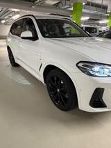 BMW X3 xDrive20i M Sport | Panorama | Garantie  - BMW X3 mit Benzin-Antrieb: Garantie