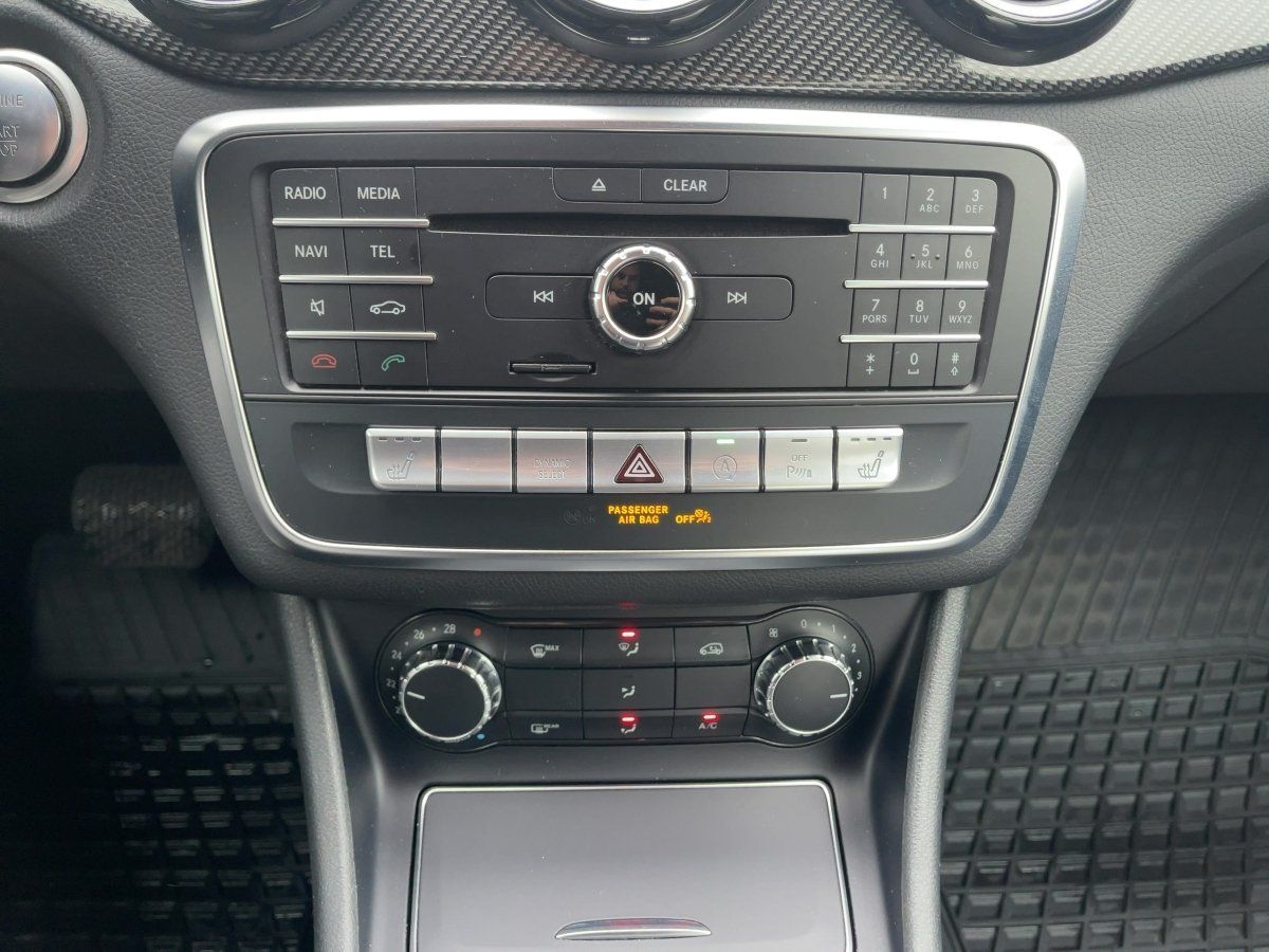 Fahrzeugabbildung Mercedes-Benz GLA 200 AMG/Night/Kamera/LED/AHK