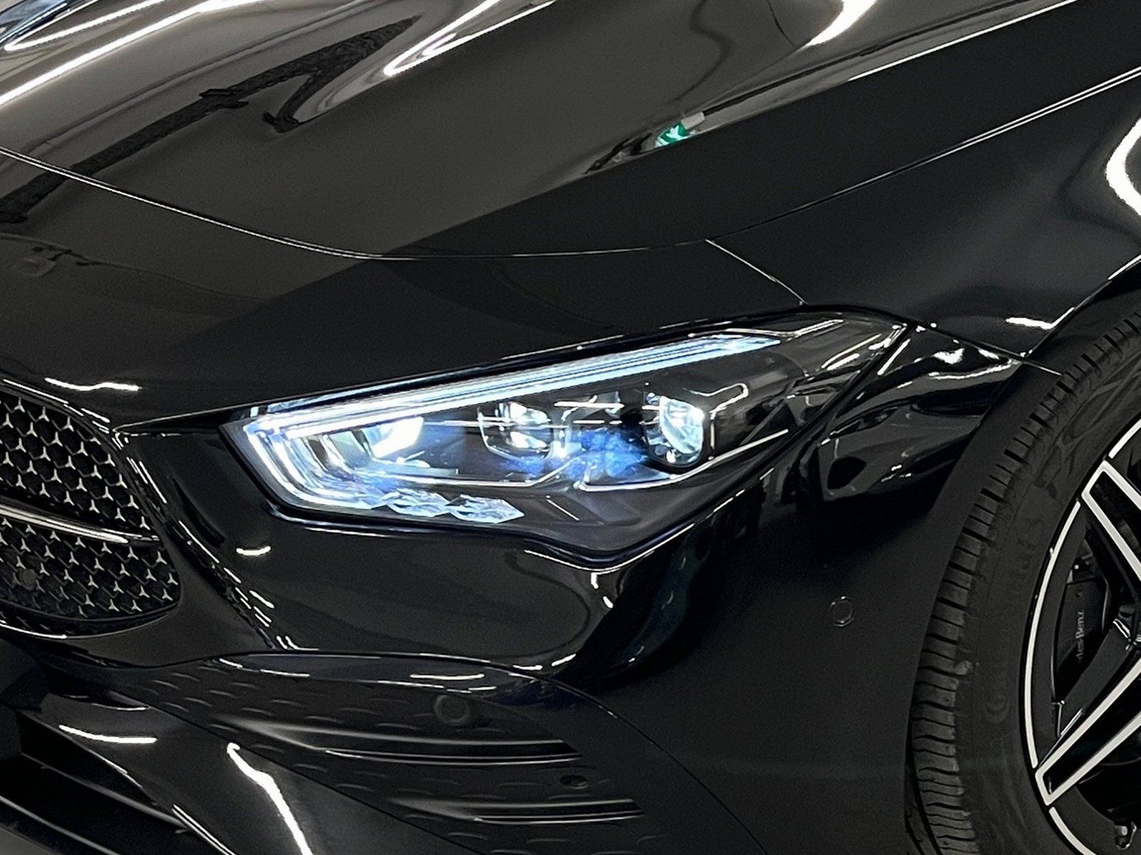 Fahrzeugabbildung Mercedes-Benz CLA 200 AMG*Burmes*Night*Distonic*360°*MultiBeam