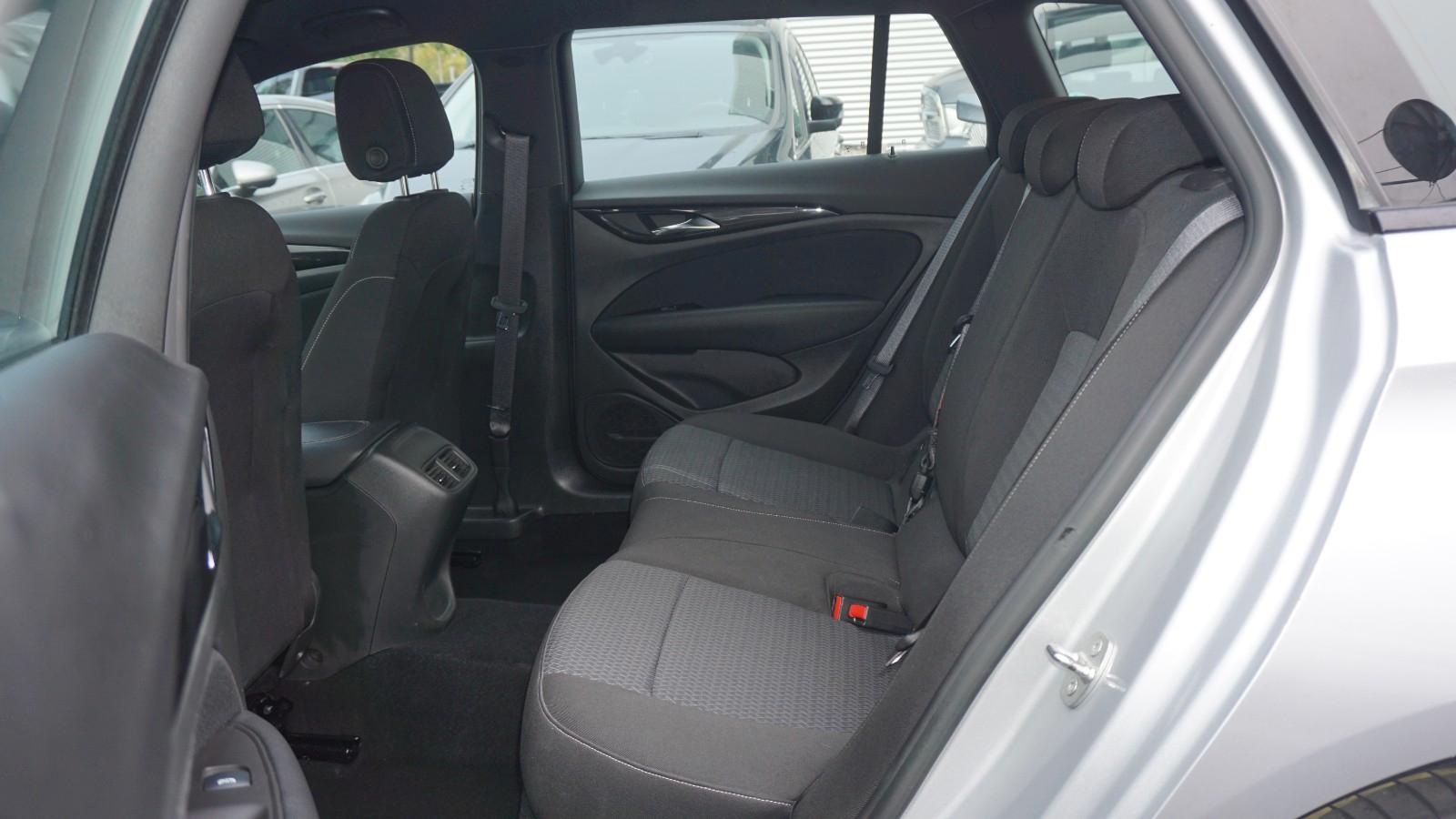Opel Insignia B Sports Tourer Elegance*LED*ACC*PDC!!!