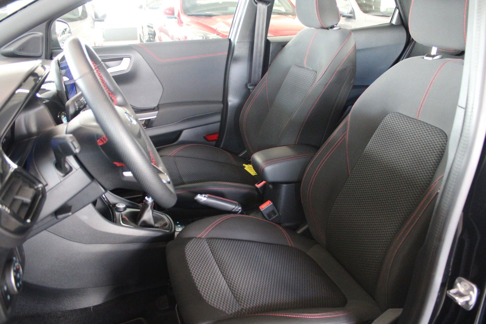 Fahrzeugabbildung Ford Puma MHEV ST-Line LED NAVI WINTER PAKET