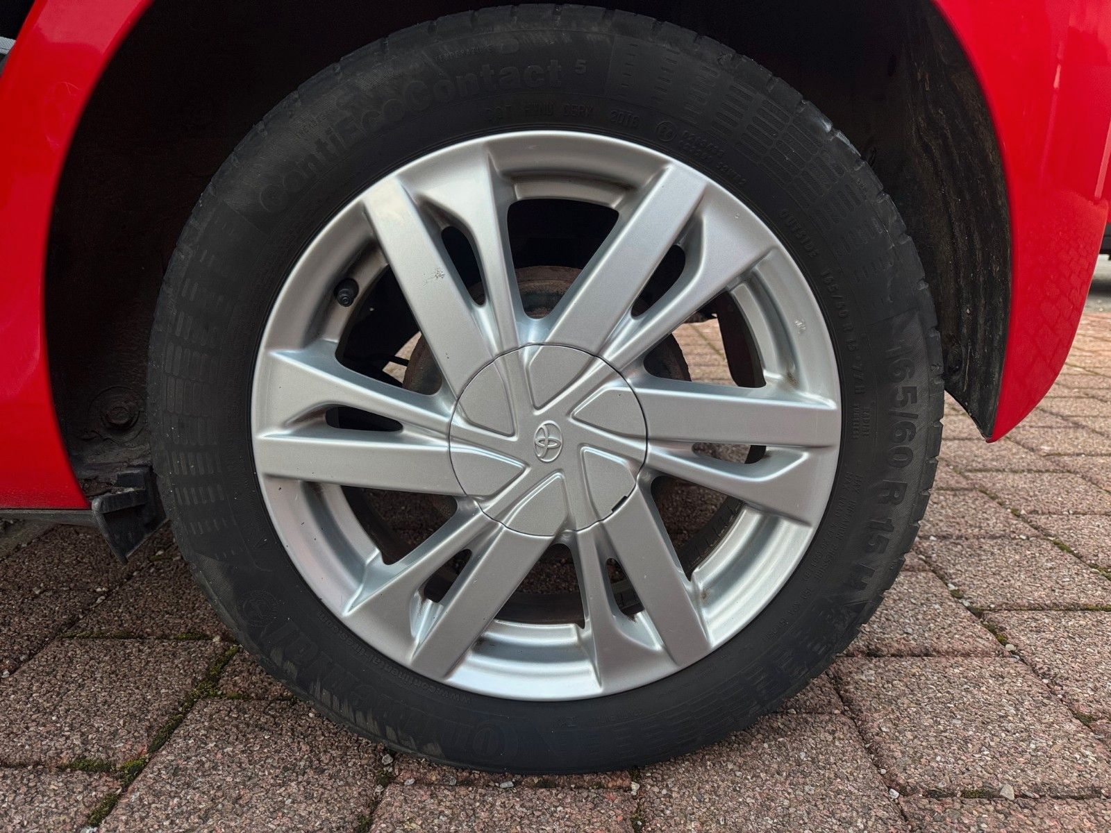 Fahrzeugabbildung Toyota Aygo x-play touch | Kamera | Radio | USB