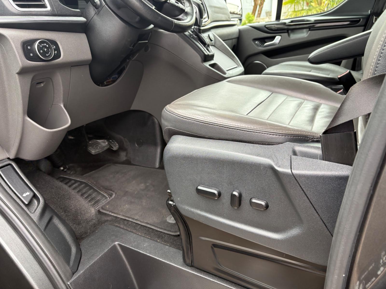 Ford Tourneo Custom