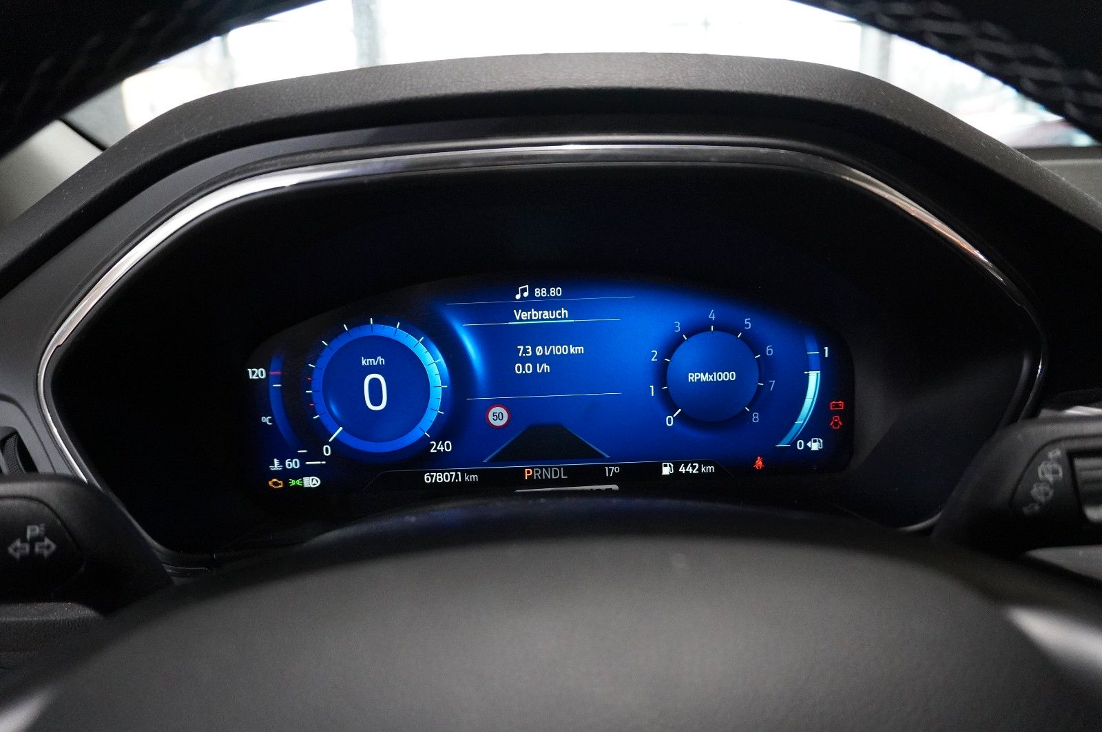 Fahrzeugabbildung Ford Focus Turnier  1.0 TITANIUM X NAVI/LED/KAMERA/SH