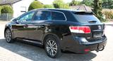 Toyota Avensis Combi Edition 2.0 D-4D - Toyota Avensis mit Diesel-Antrieb: Combi