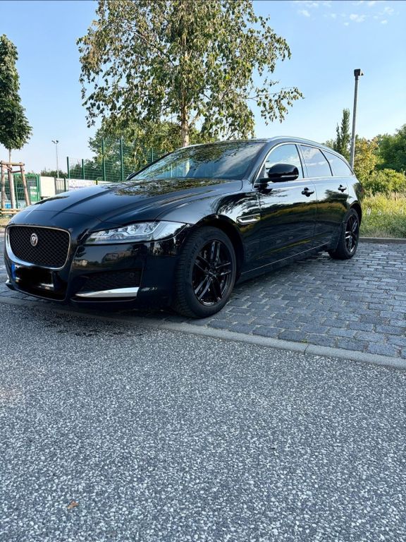 Image of Jaguar XF