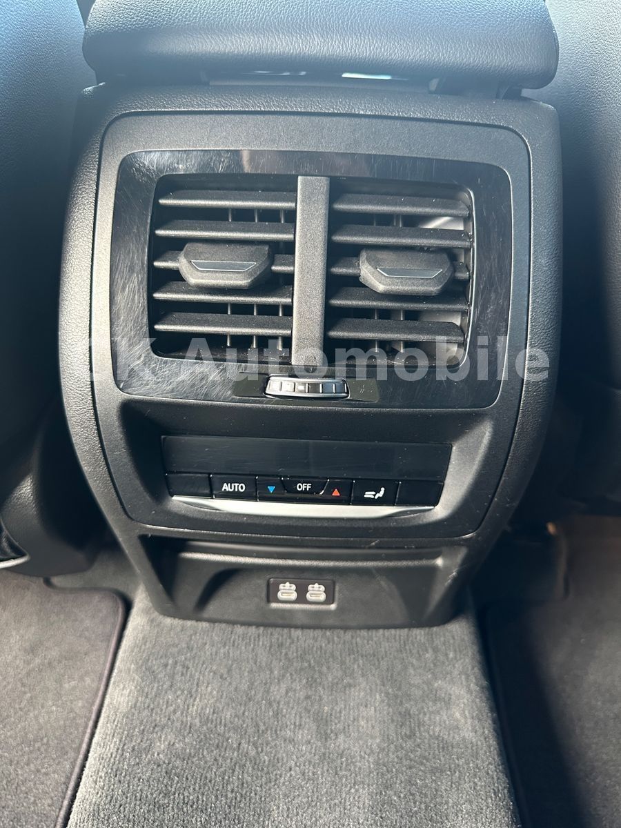 Fahrzeugabbildung BMW X3 xDrive 20 d M Sport/Live Cockpit/Kamera/LED