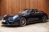 Porsche 992 Carrera 4S Cabriolet - blaue Porsche 992